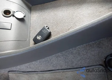 2011 Toyota Prius Two from USA, damaged, VIN JTDKN3DU7B1455031